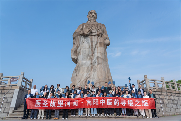 第一张.jpg 第一张.jpg